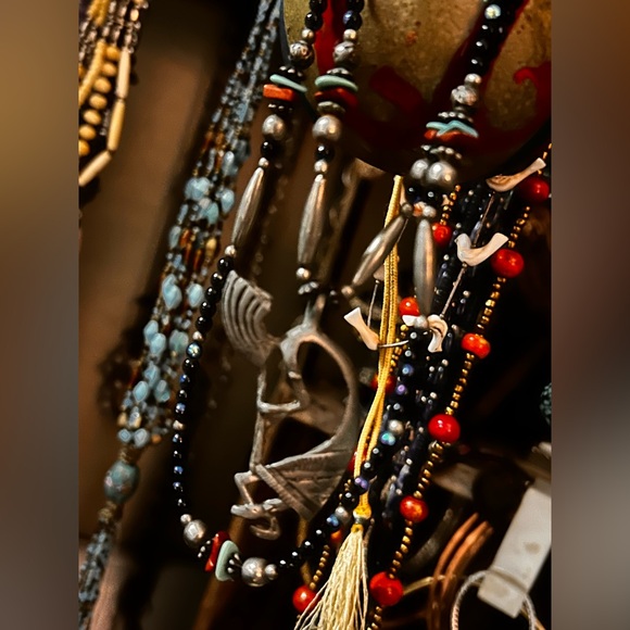 Native Kokopelli Liquid Sikver Necklace - Picture 5 of 8